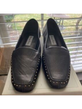 Women's Carriage Court Loafers Size 7.5 M pewter
